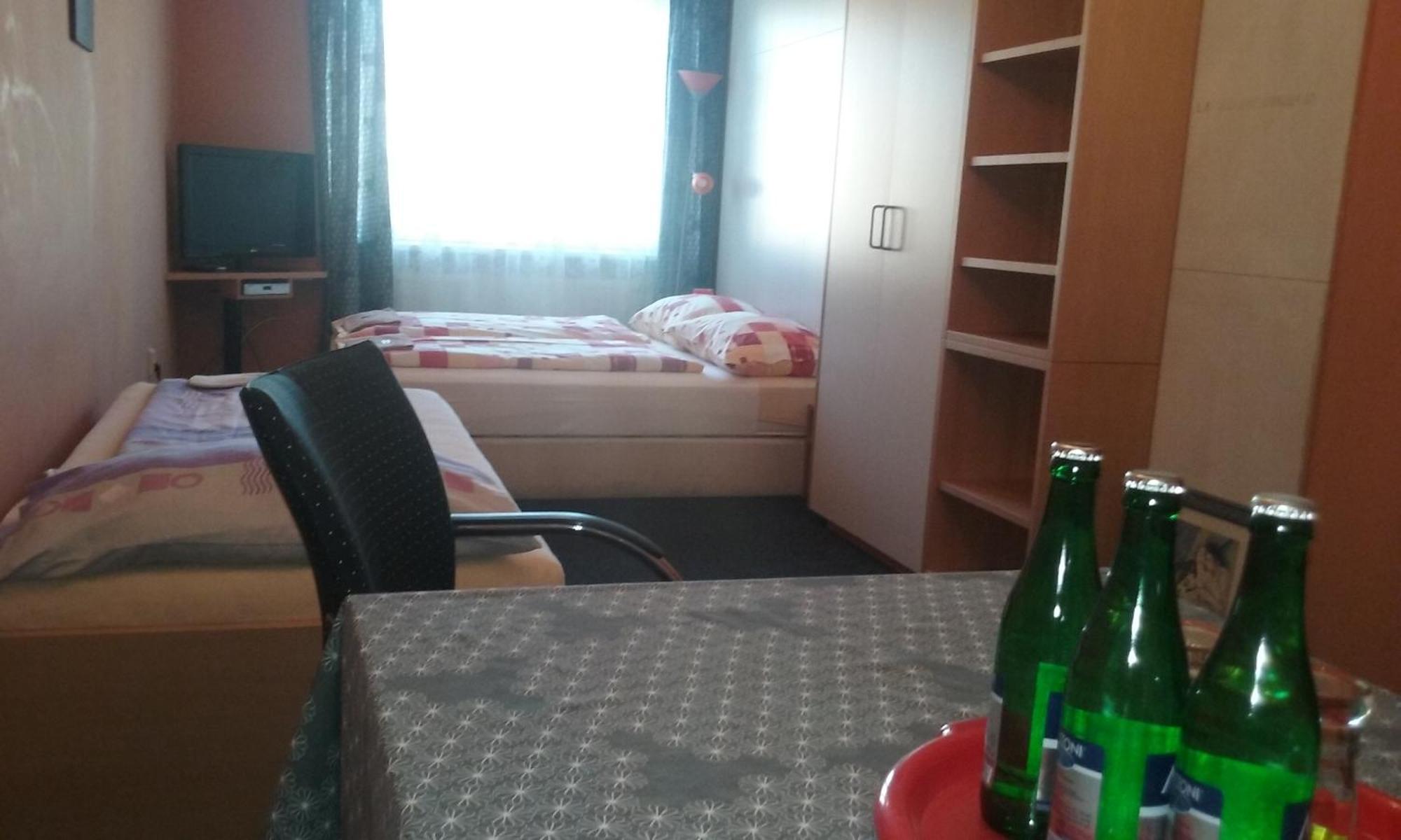 Penzion Mensik Kromeriz Room photo